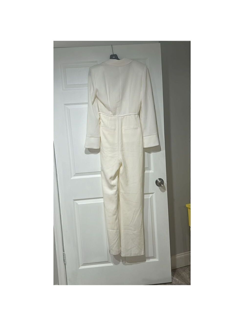 Cinq a Sept Ivory Holiday Macie Wrap Jumpsuit Size 8 - Picture 10 of 12